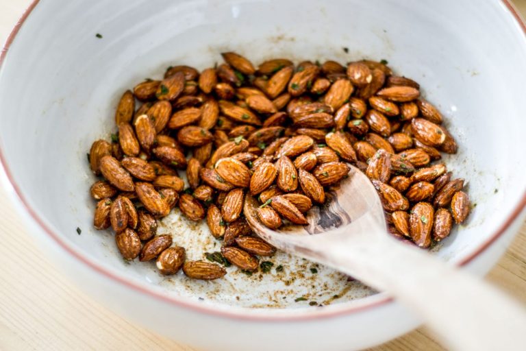 Rosemary Roasted Almonds